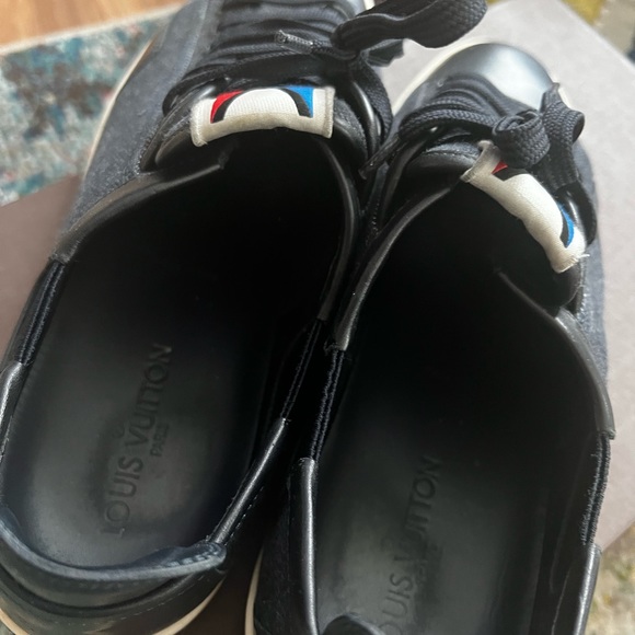 COPY - LV sneakers low top. - Picture 4 of 4